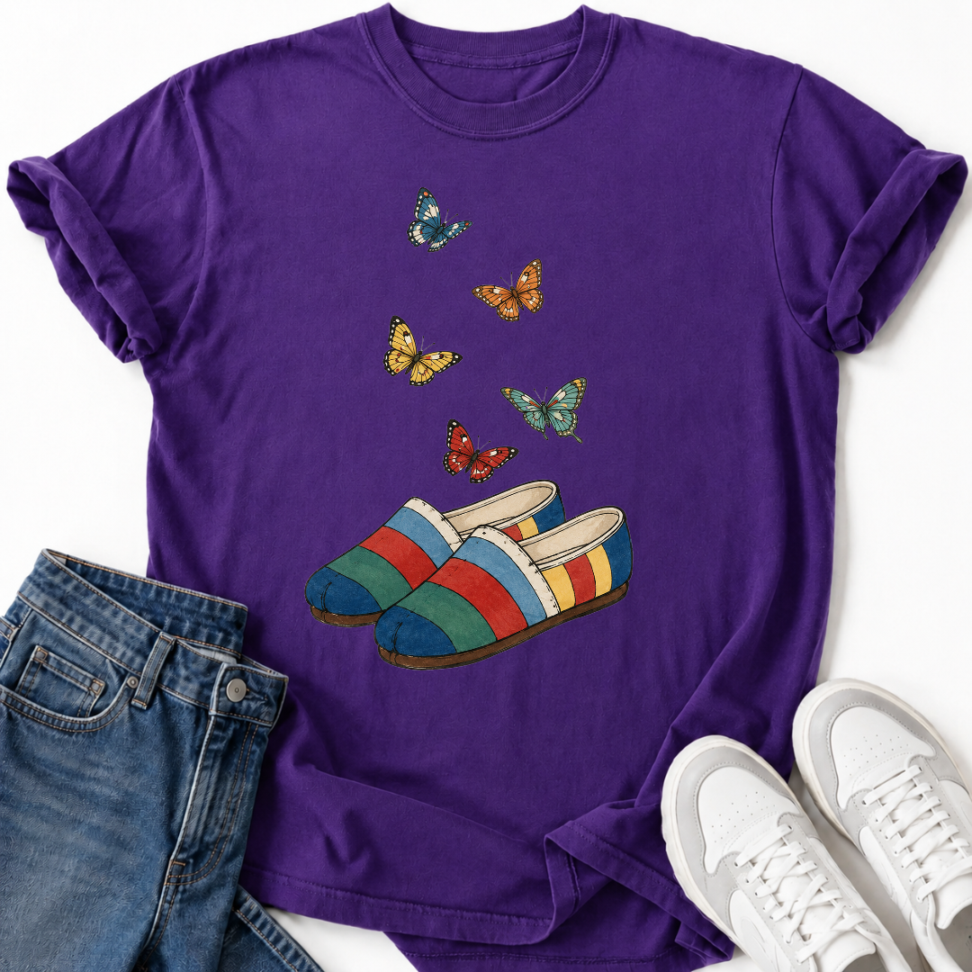 KOREAN HANBOK SHOES T-SHIRT