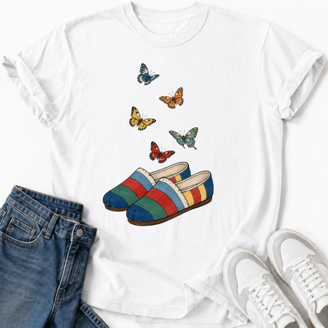 KOREAN HANBOK SHOES T-SHIRT