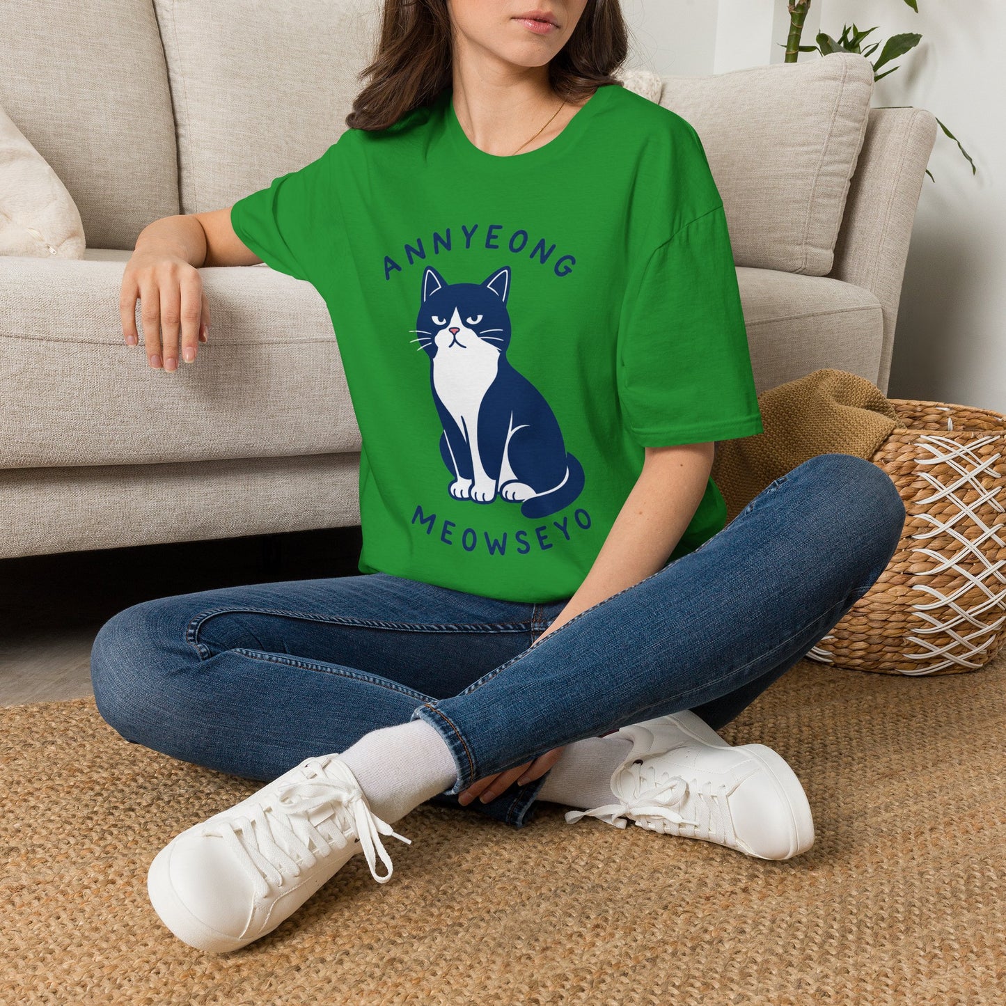 Annyeong Cat T-Shirt — Cute Korean Greeting Cat Graphic Tee ("Annyeong Meowseyo")