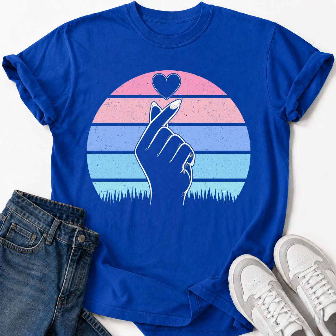 RETRO FINGER HEART T-SHIRT