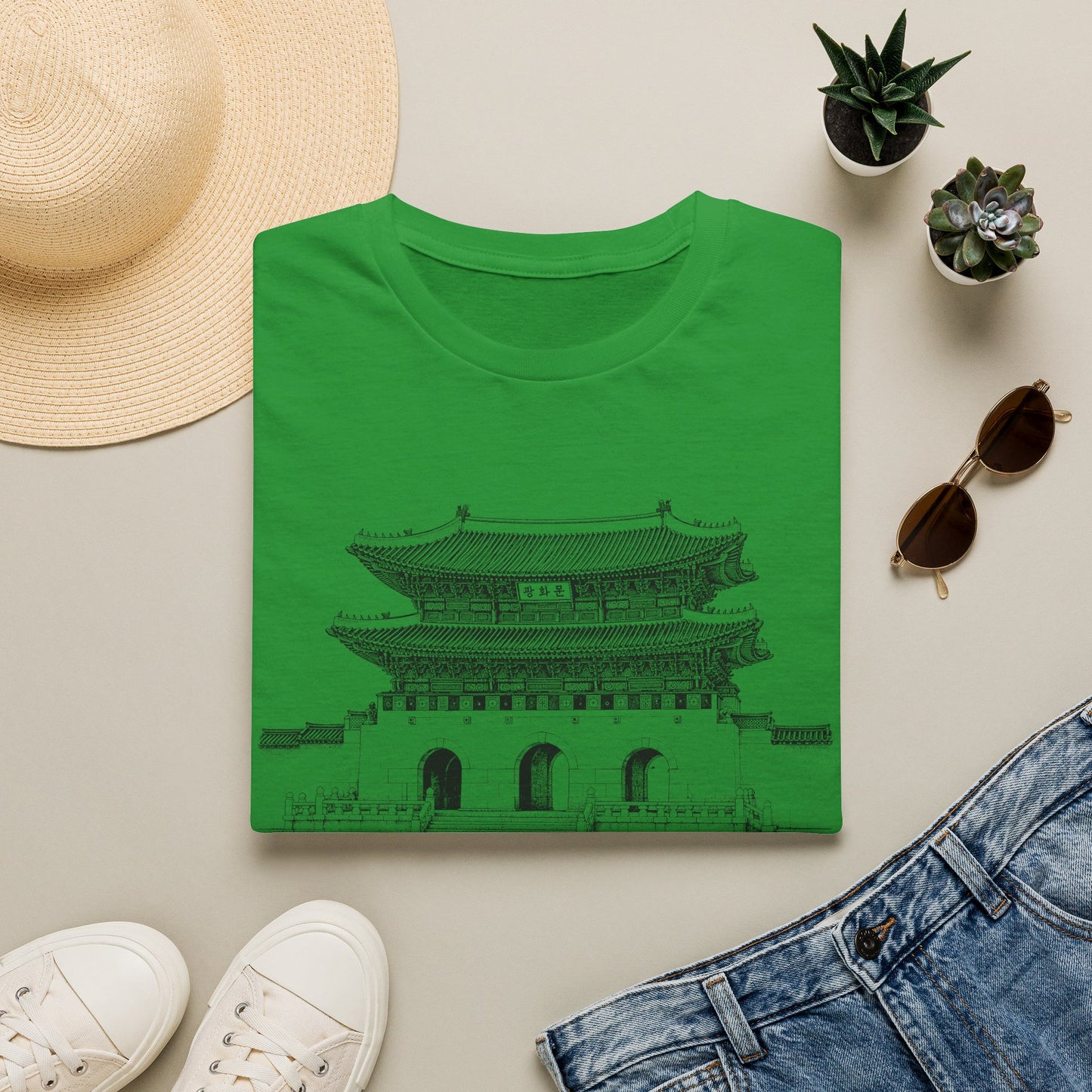 Gyeongbokgung Palace T‑Shirt — Korean Landmark Architectural Sketch Tee