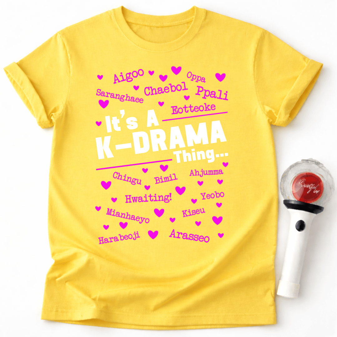 ES IST EIN K-DRAMA-DING T-SHIRT