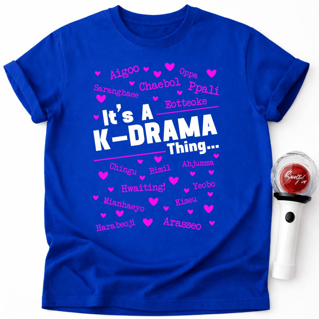 ES IST EIN K-DRAMA-DING T-SHIRT