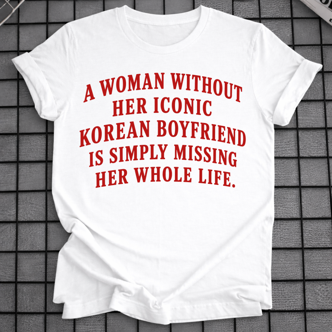 ICONIC KOREAN BOYFRIEND T-SHIRT