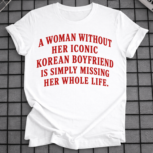 ICONIC KOREAN BOYFRIEND T-SHIRT