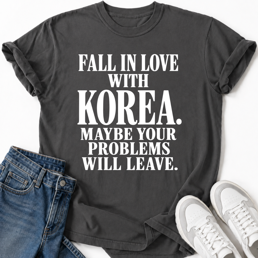 FALL IN LOVE WITH KOREA T-SHIRT