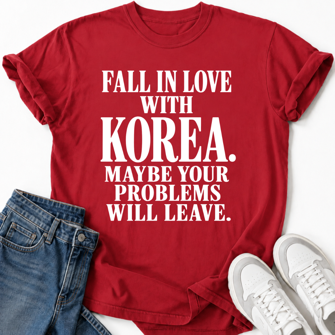 FALL IN LOVE WITH KOREA T-SHIRT