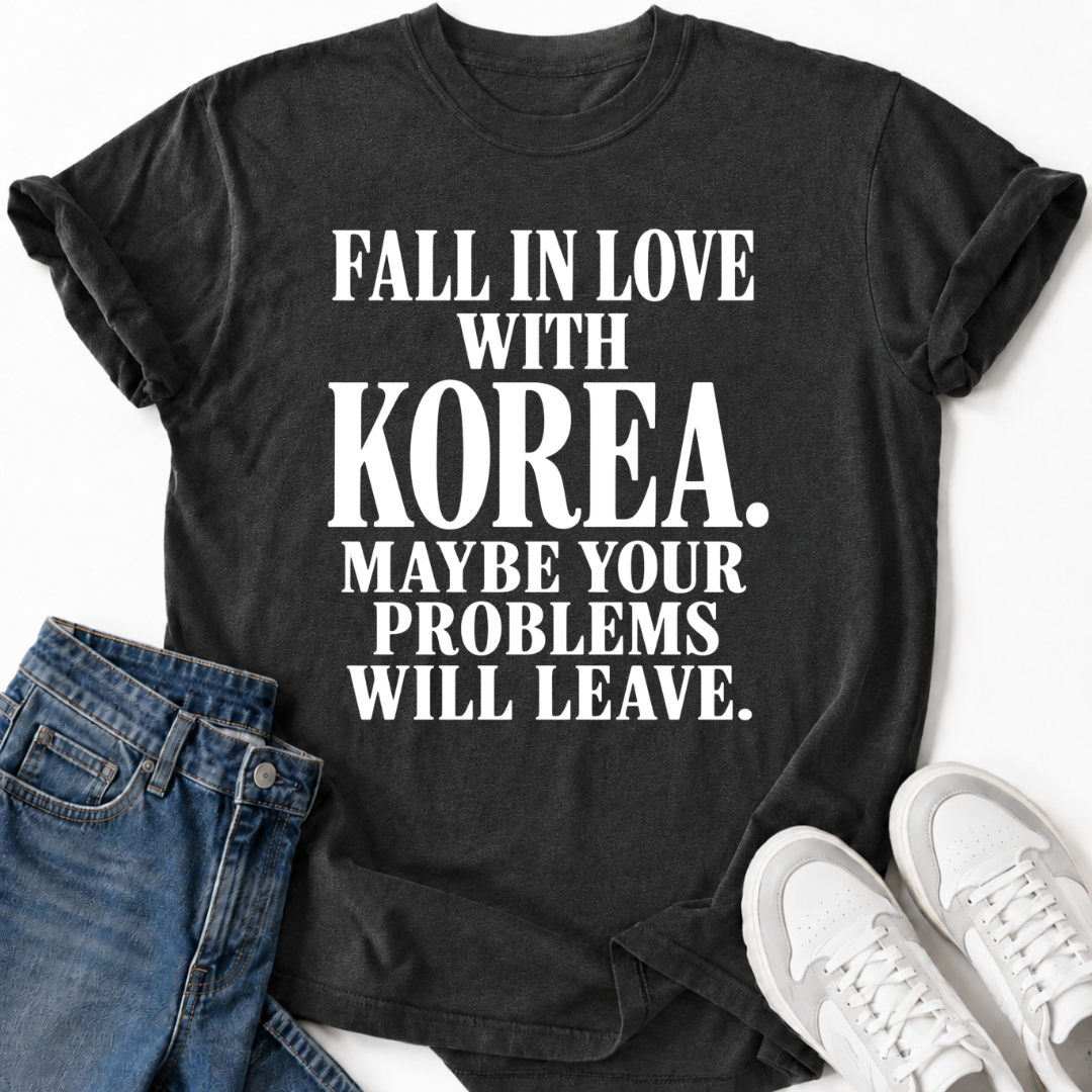 FALL IN LOVE WITH KOREA T-SHIRT