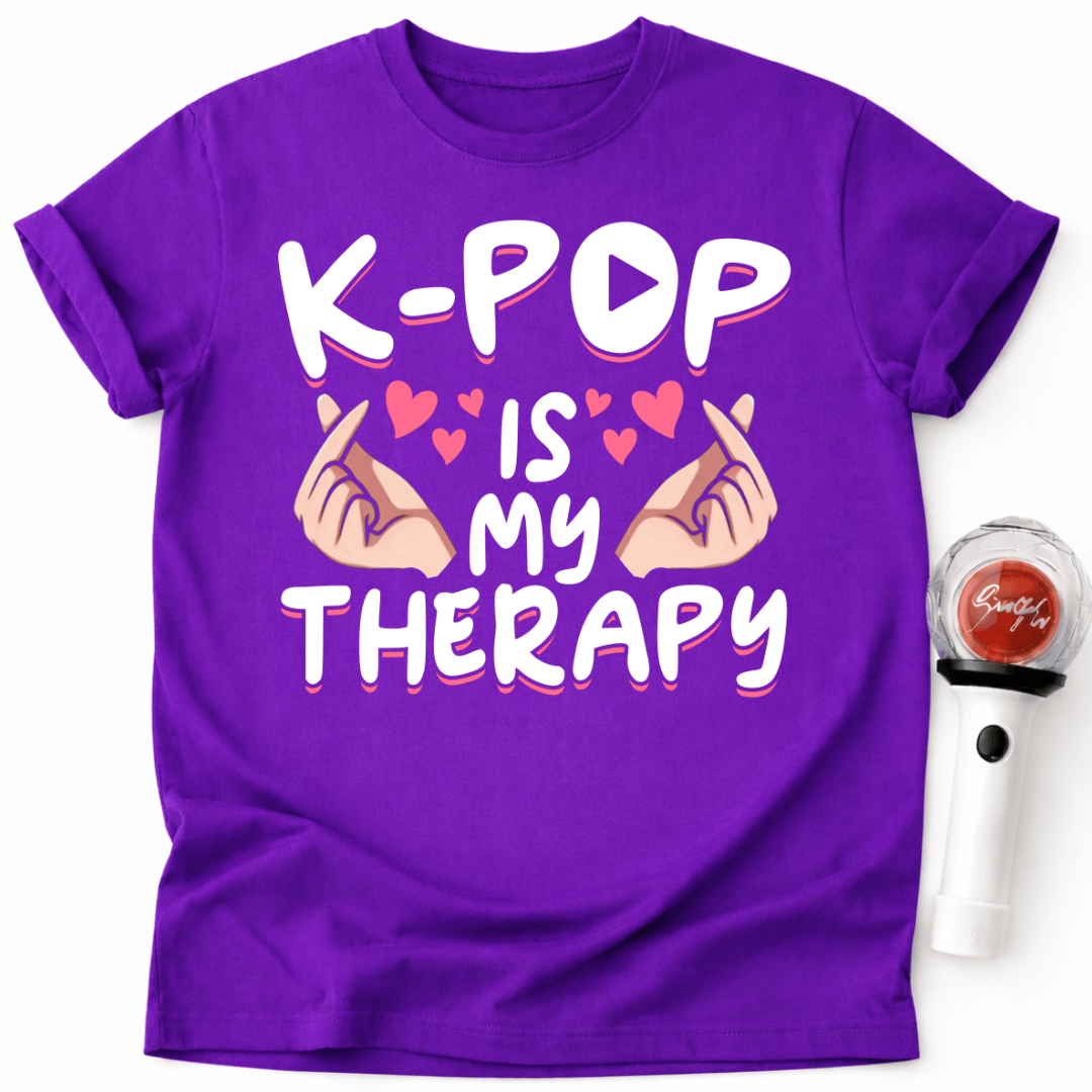 K-POP IST MEINE THERAPIE FINGERHERZ T-SHIRT
