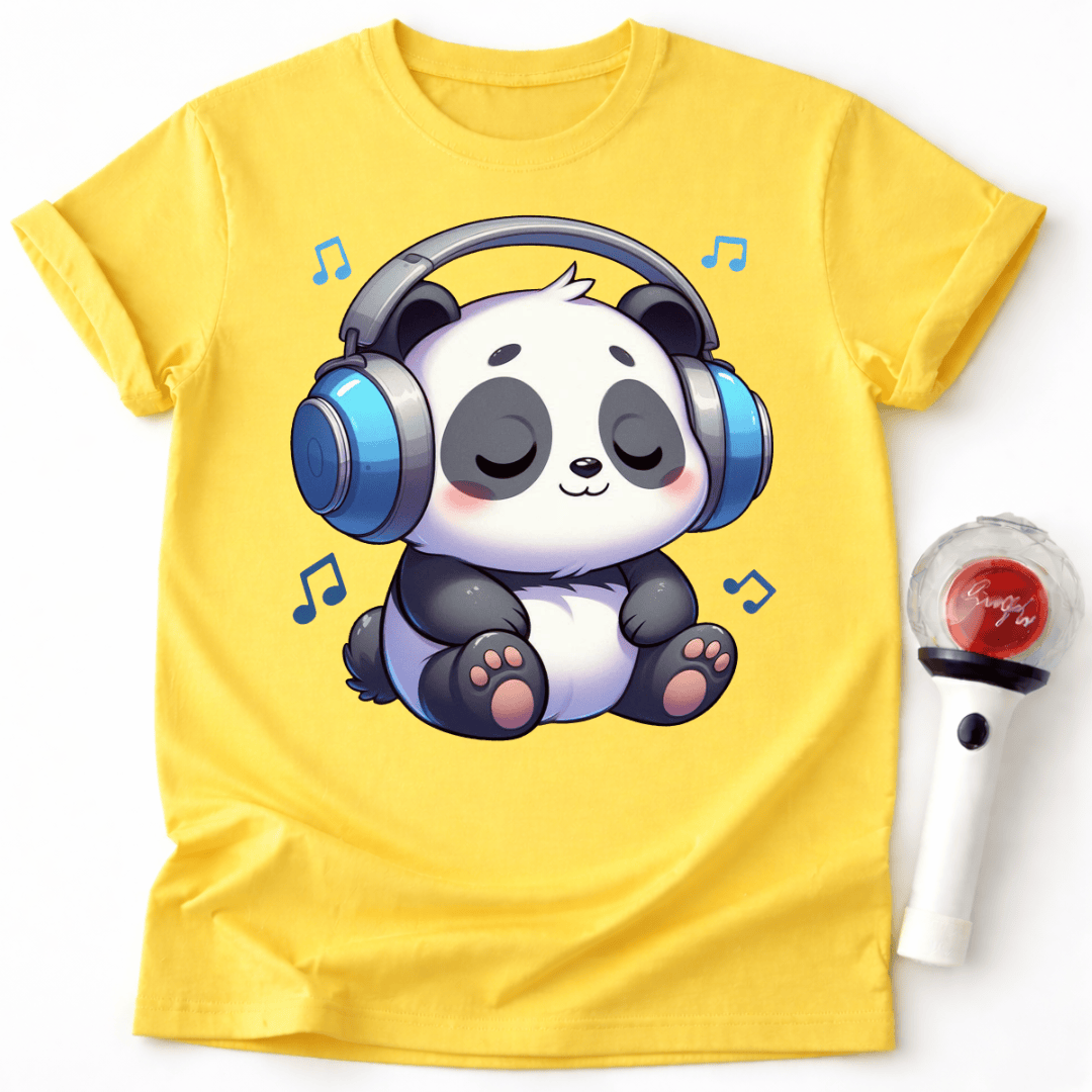 PANDA HÖRT K-POP T-SHIRT