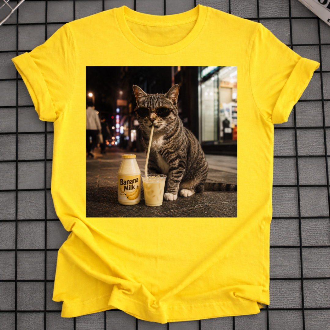 CAT DRINKING BANANA MILK T-SHIRT
