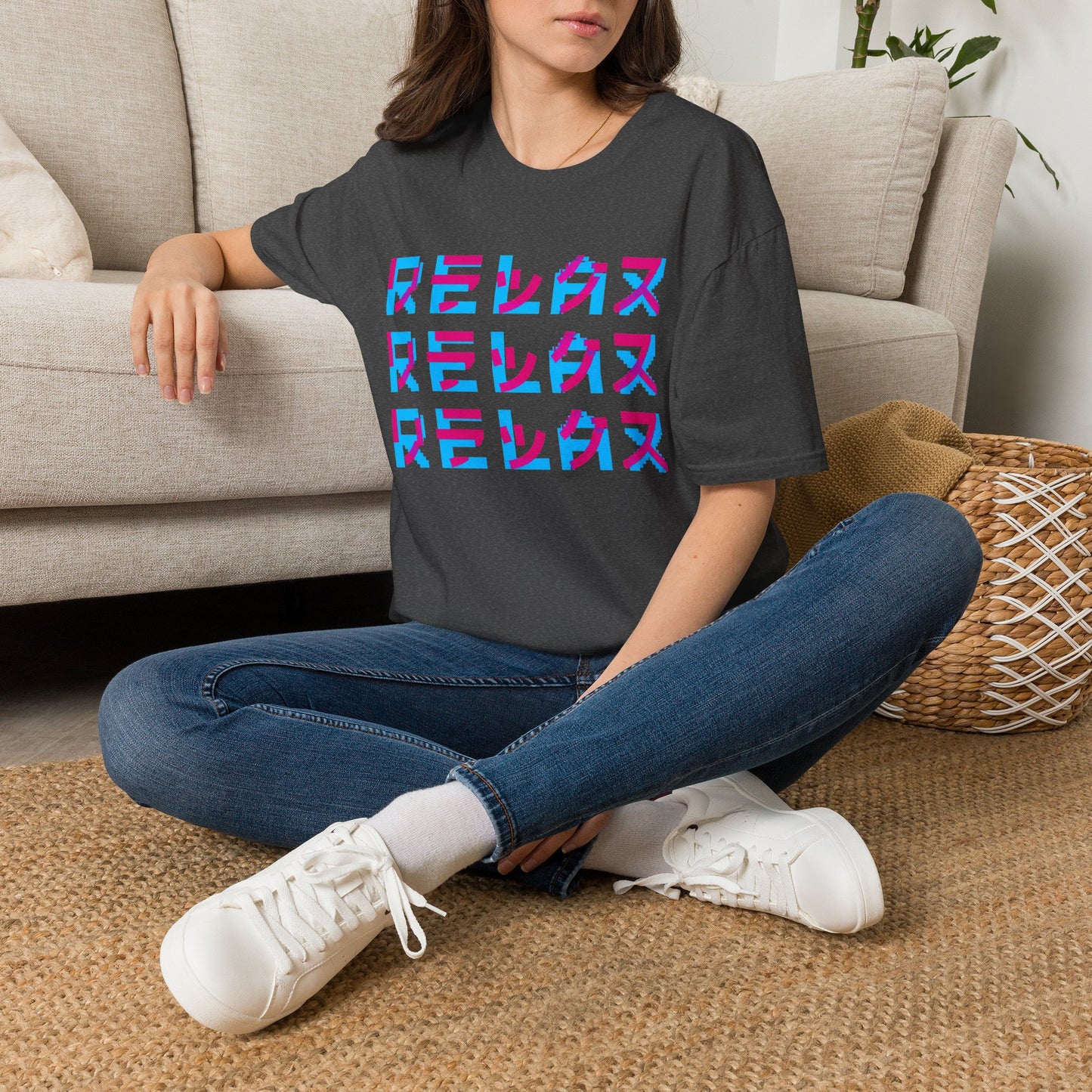 Relax Japanese Graphic T-Shirt — Retro Vaporwave Kanji Tee