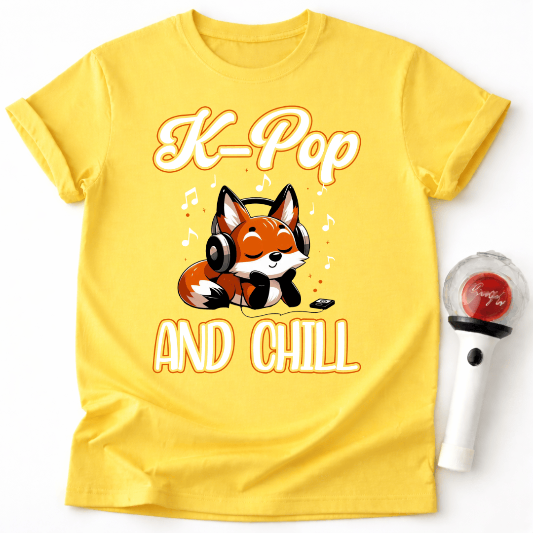 K-POP AND CHILL FOX T-SHIRT