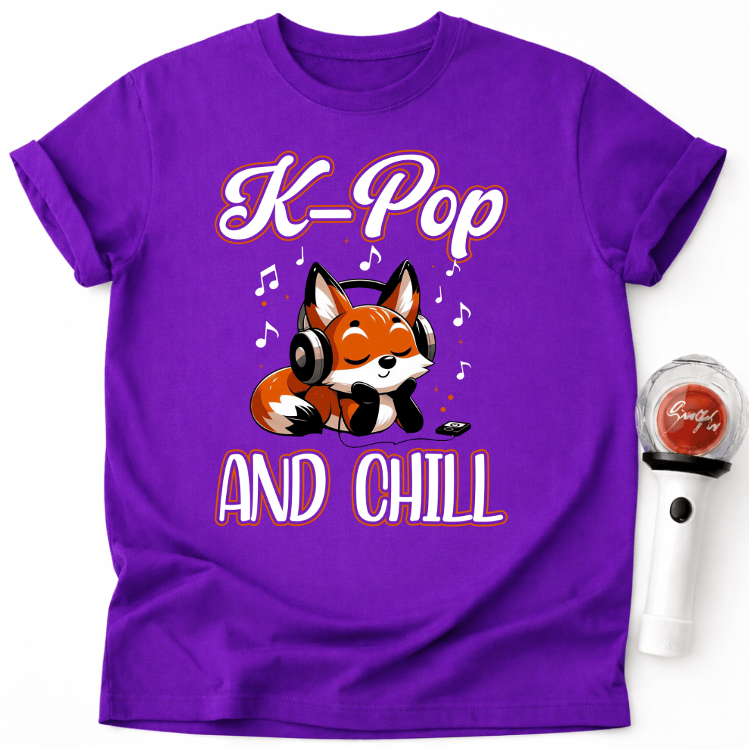 K-POP AND CHILL FOX T-SHIRT