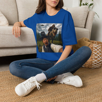 Funny Bigfoot Selfie T-Shirt — UFO, T-Rex & Sasquatch Wilderness Tee