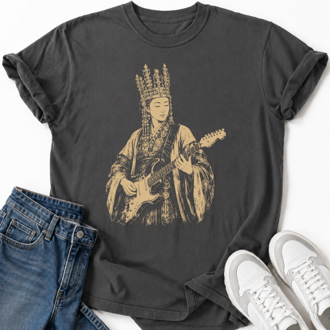 QUEEN SEONDEOK PLAYING GUITAR T-SHIRT
