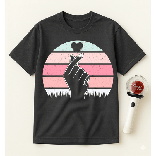 RETRO K-POP HEART T-SHIRT
