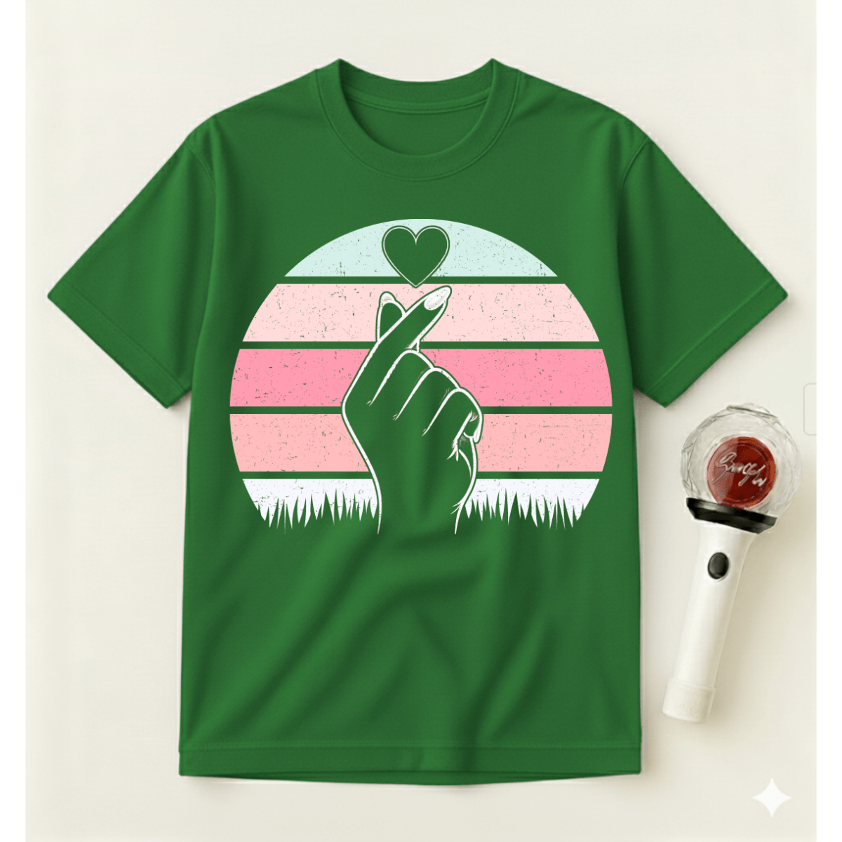 RETRO K-POP HEART T-SHIRT