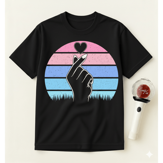 CLASSIC K-POP HEART T-SHIRT