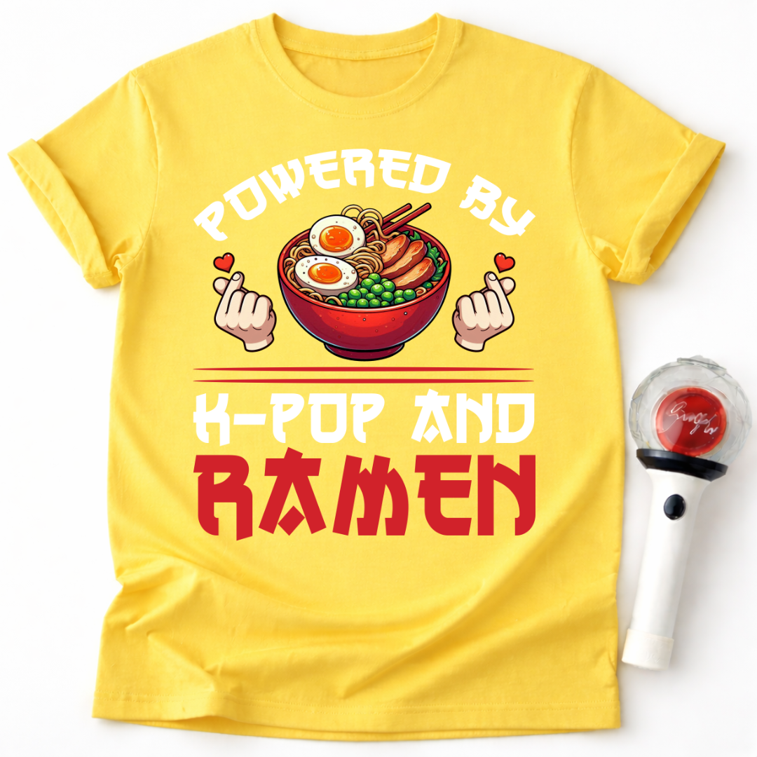T-SHIRT POWERED BY K-POP UND RAMEN