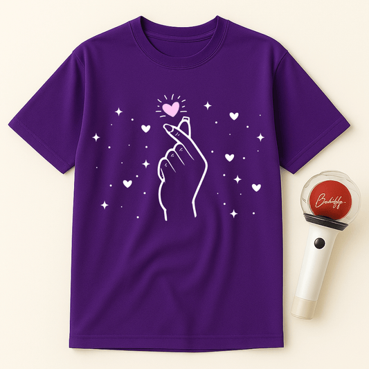 FINGER HEART SPARKLES UNISEX T-SHIRT