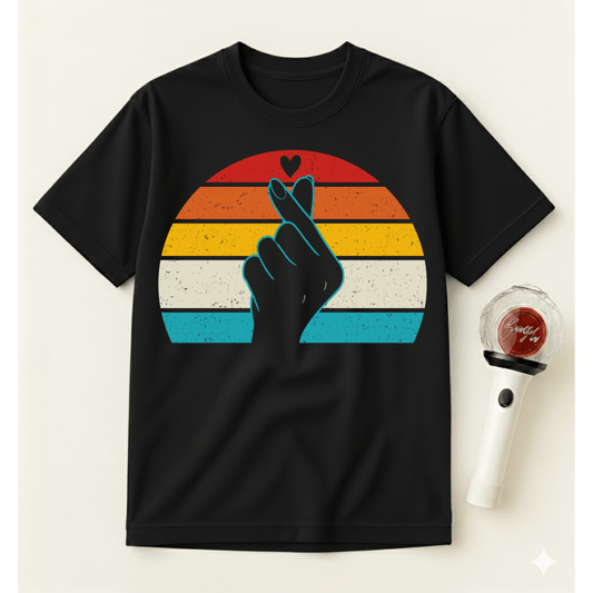 FINGER HEART RETRO T-SHIRT