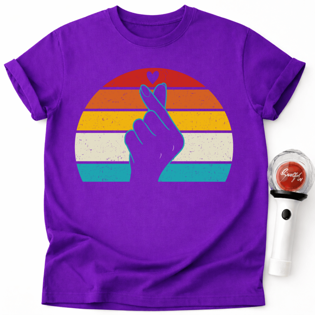 FINGER HEART RETRO T-SHIRT