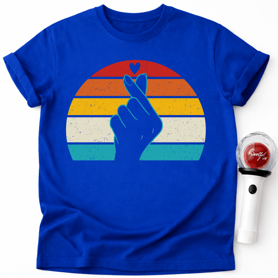 FINGER HEART RETRO T-SHIRT