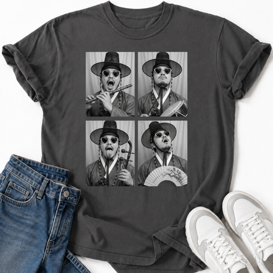 KOREAN TRADITIONAL MUSICIAN PHOTO T-SHIRT