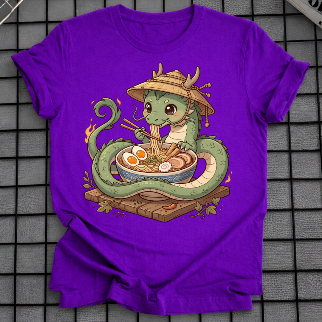 DRACHE ISST NUDELN T-SHIRT