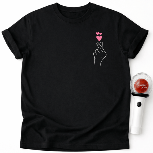 MINIMALIST K-POP HEART T-SHIRT
