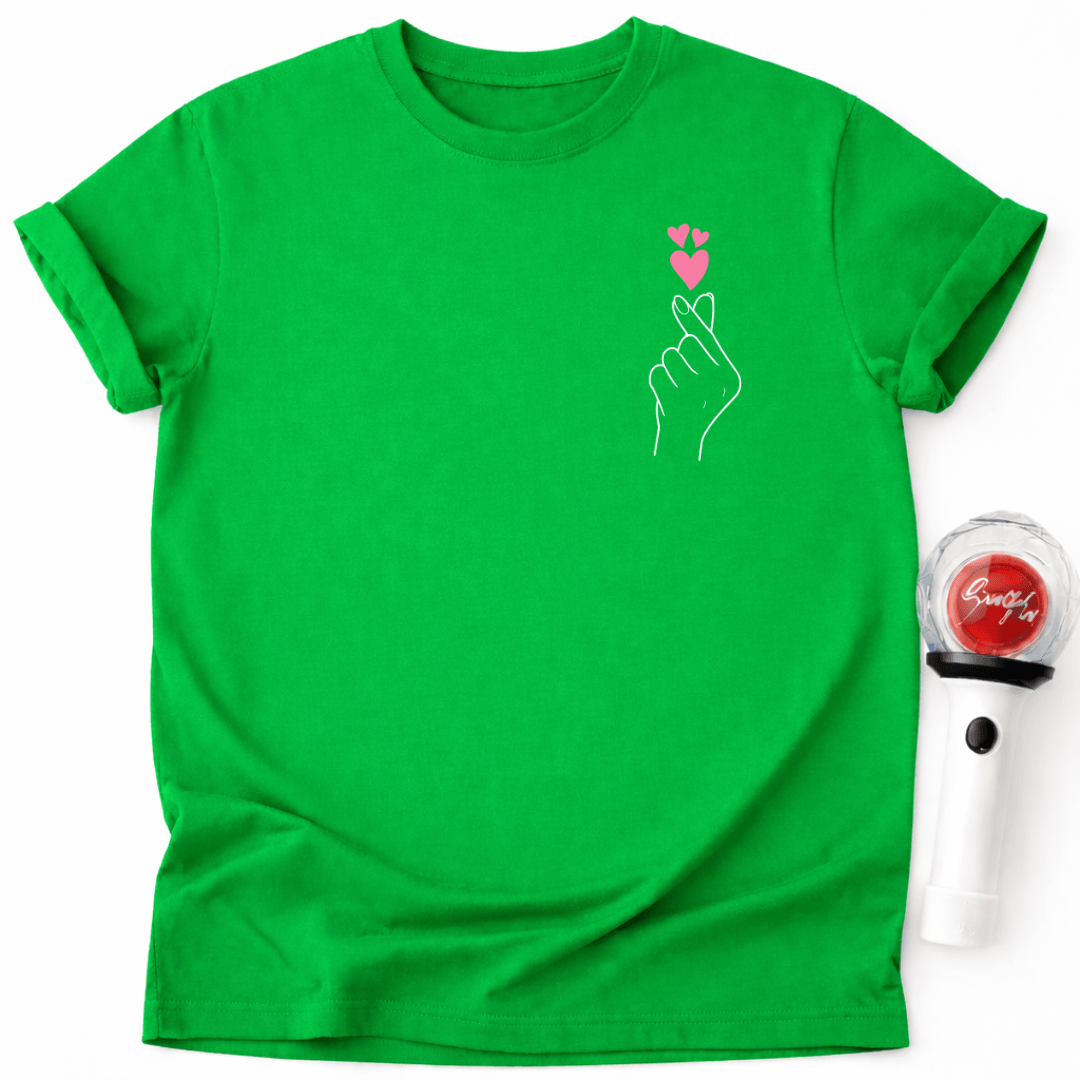 MINIMALIST K-POP HEART T-SHIRT