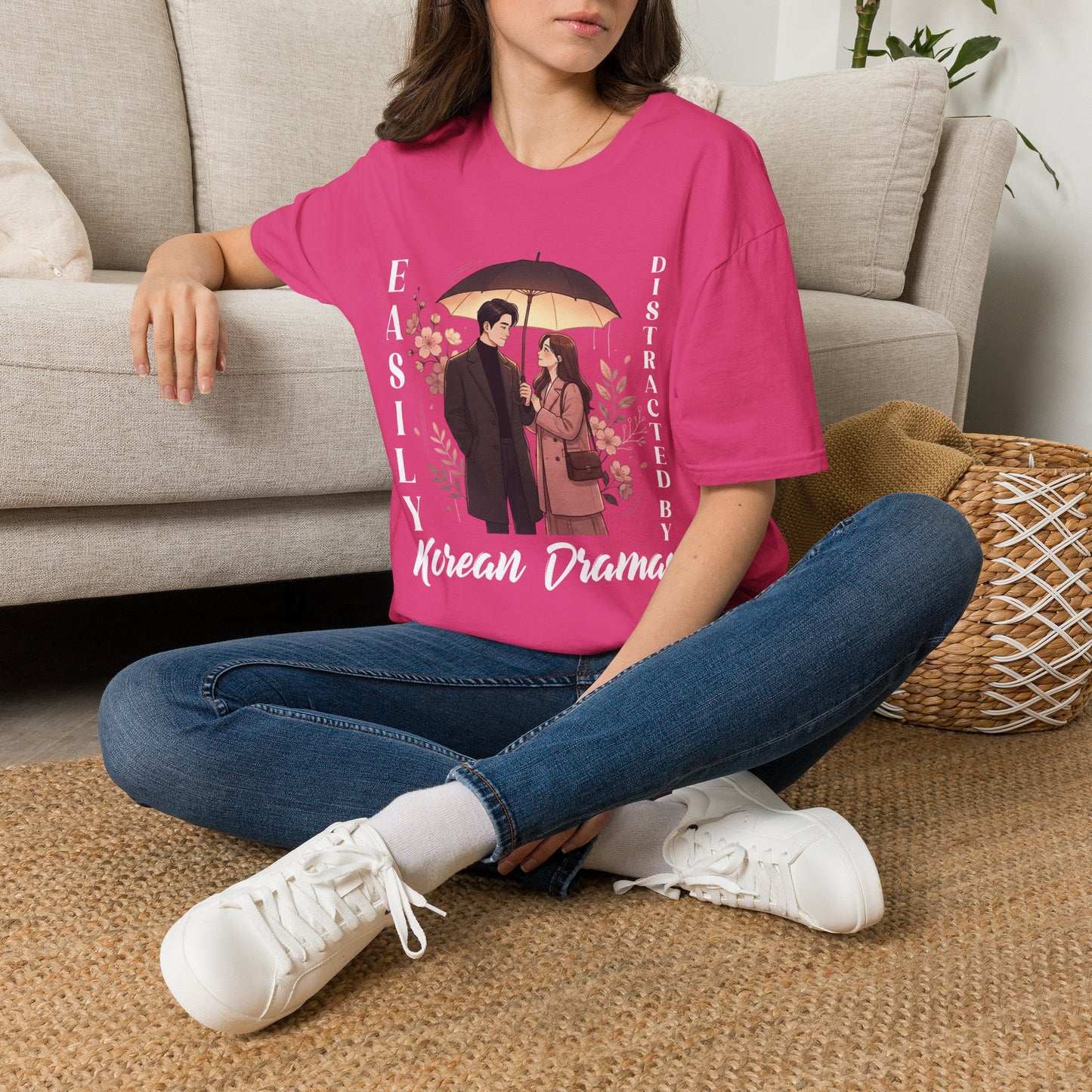 K-Drama Fan T-Shirt – "Easily Distracted by Korean Dramas" Graphic Tee