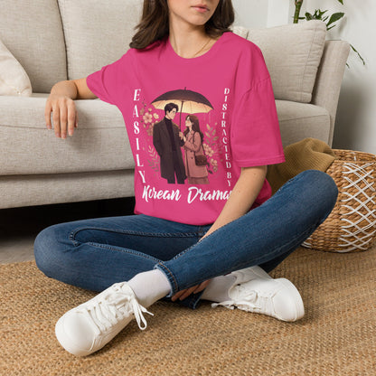K-Drama Fan T-Shirt – "Easily Distracted by Korean Dramas" Graphic Tee