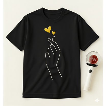 YELLOW FINGER HEART T-SHIRT