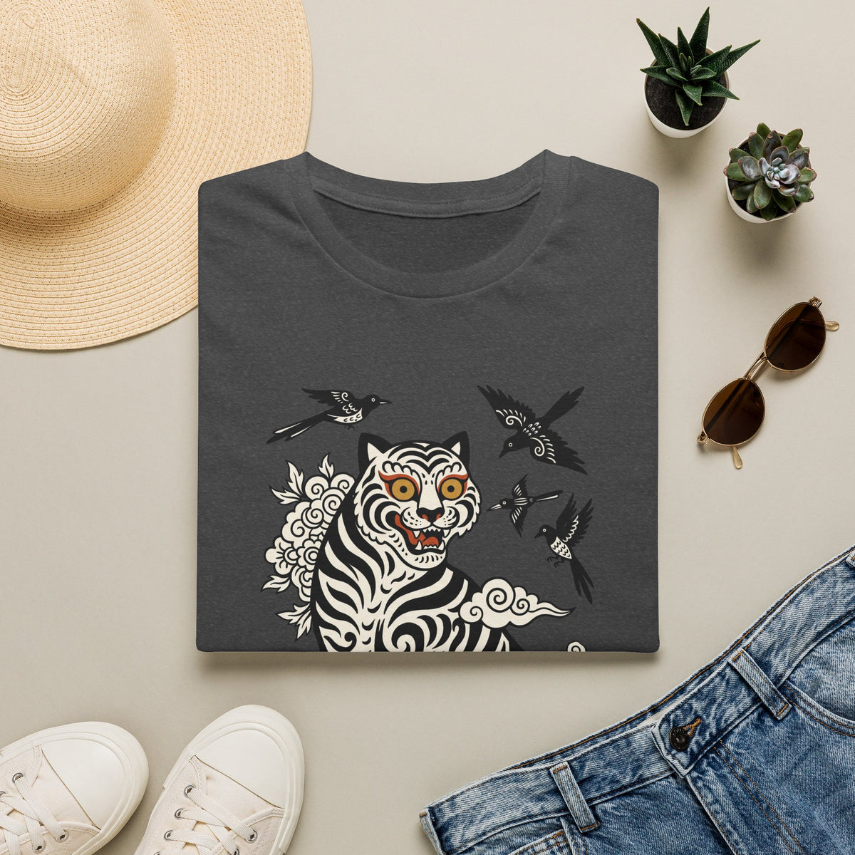 Tiger & Crows Graphic T-Shirt — Bold Japanese-Inspired Tattoo Style