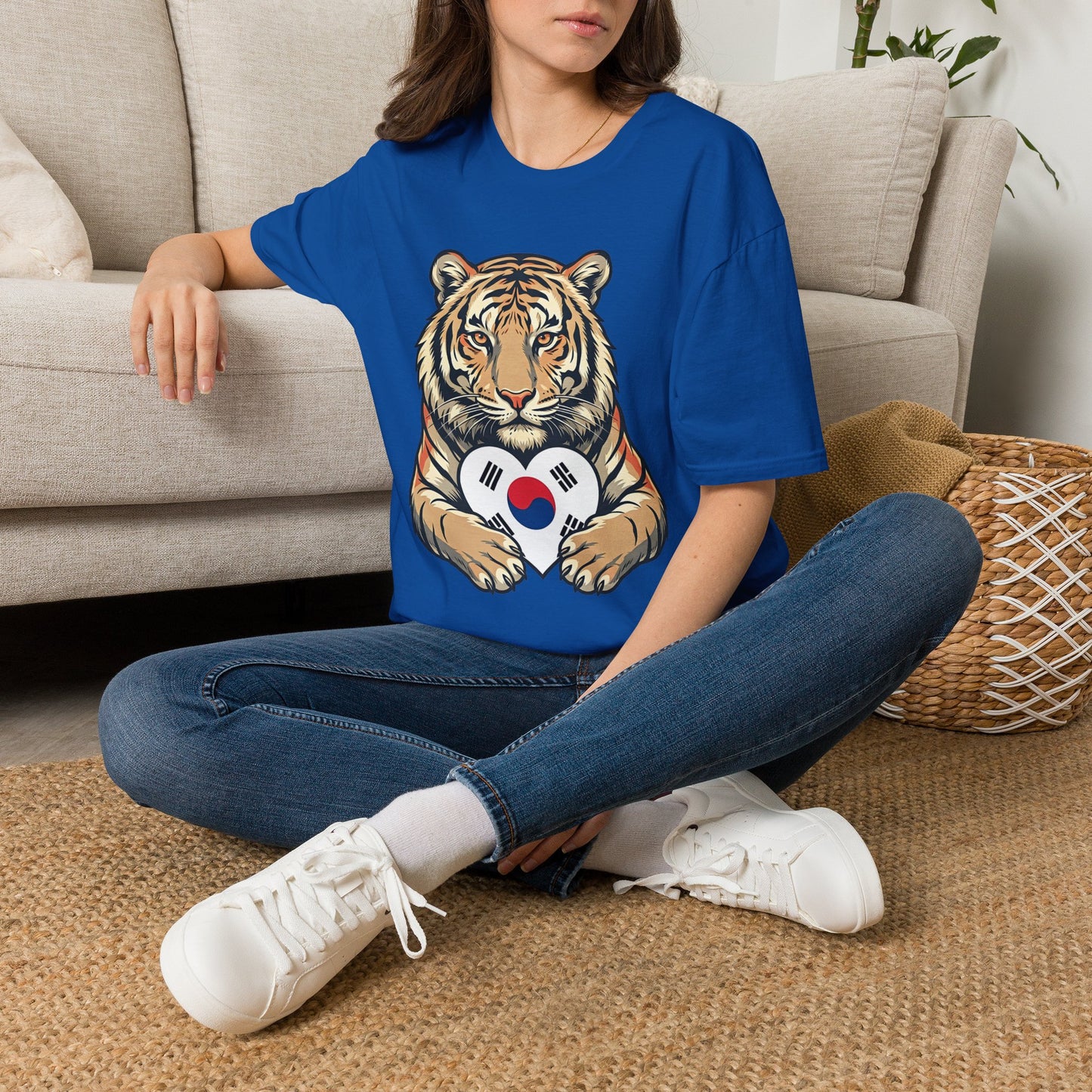 Tiger Holding South Korea Heart T-Shirt — Korean Pride Graphic Tee