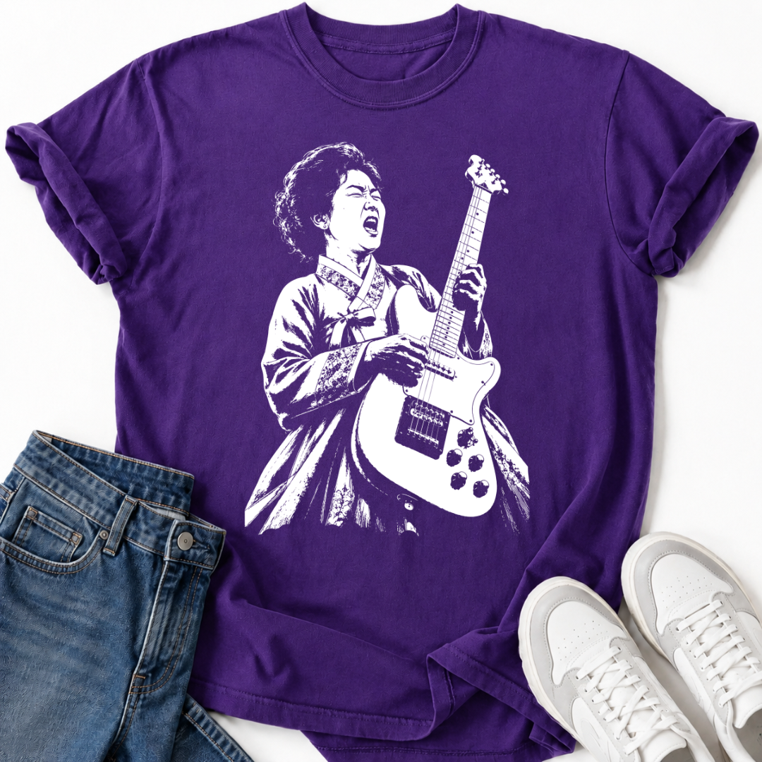 KOREAN WOMAN ROCKSTAR T-SHIRT