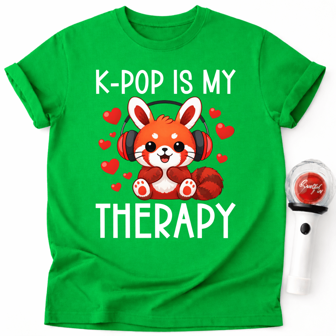K-POP IST MEINE THERAPIE ROTER PANDA T-SHIRT