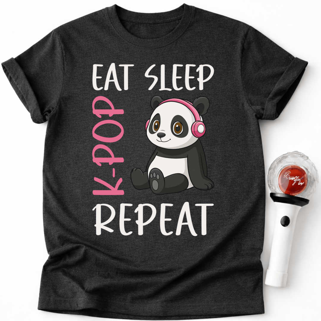 K-POP PANDA REPEAT T-SHIRT