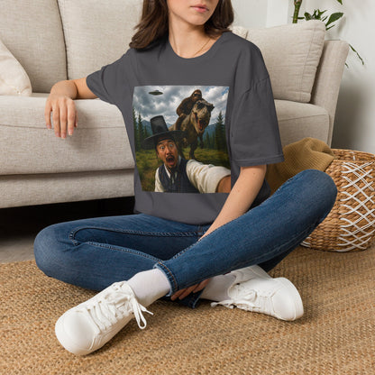 Funny Bigfoot Selfie T-Shirt — UFO, T-Rex & Sasquatch Wilderness Tee