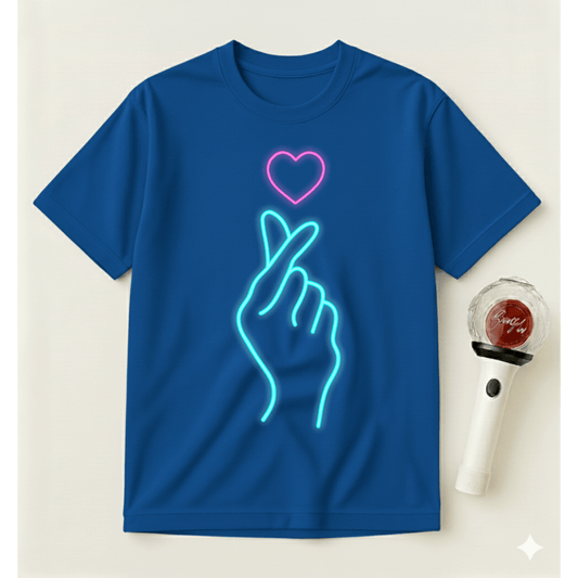 K-POP FINGER HEART T-SHIRT