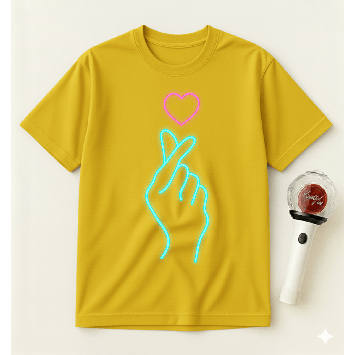 K-POP FINGER HEART T-SHIRT