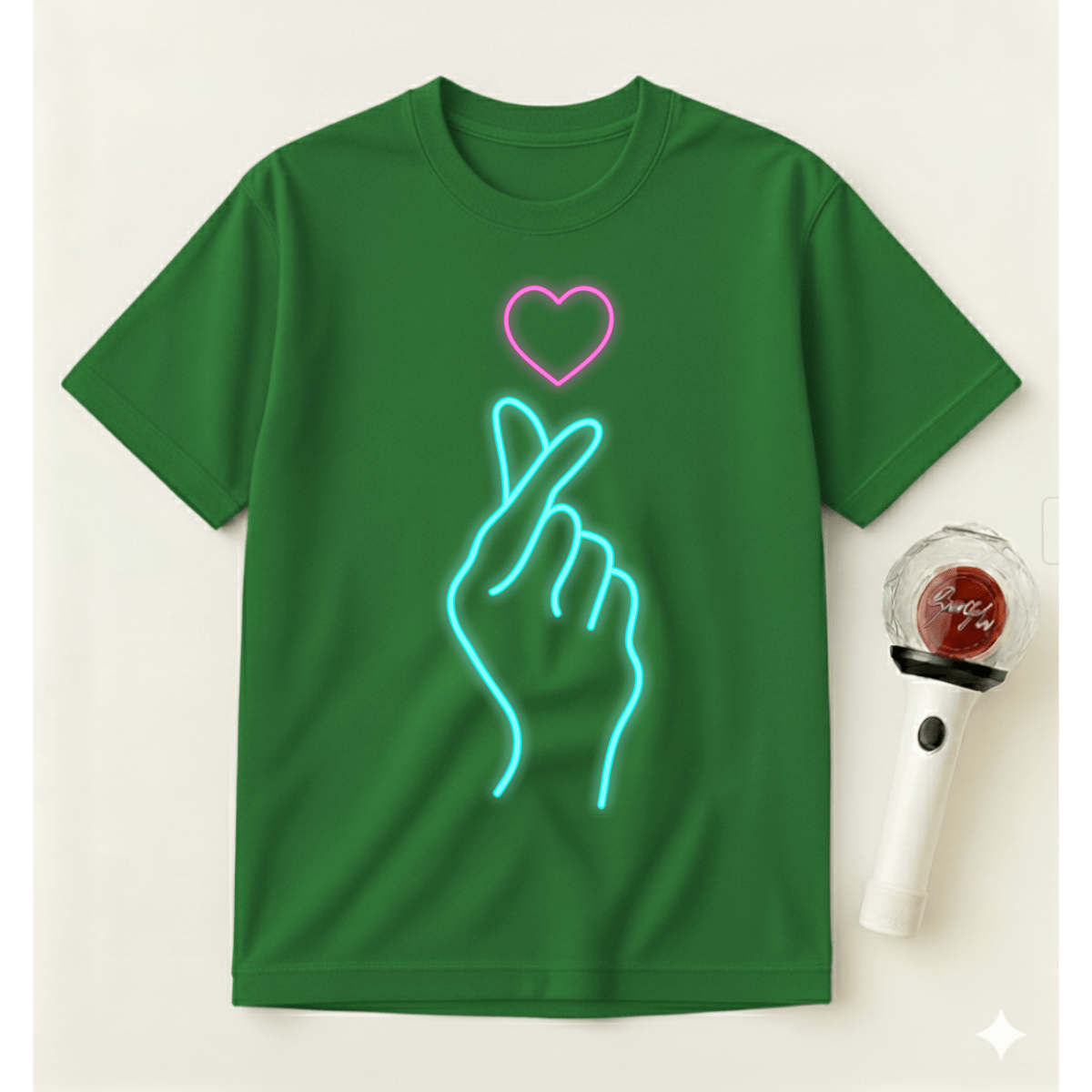 K-POP FINGER HEART T-SHIRT