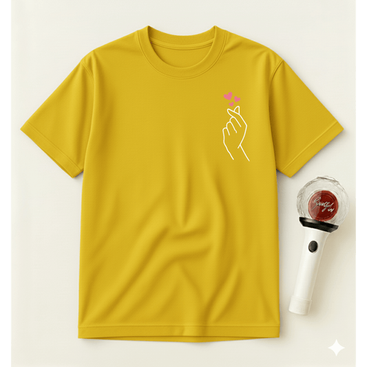 MINIMAL KOREAN HEART T-SHIRT