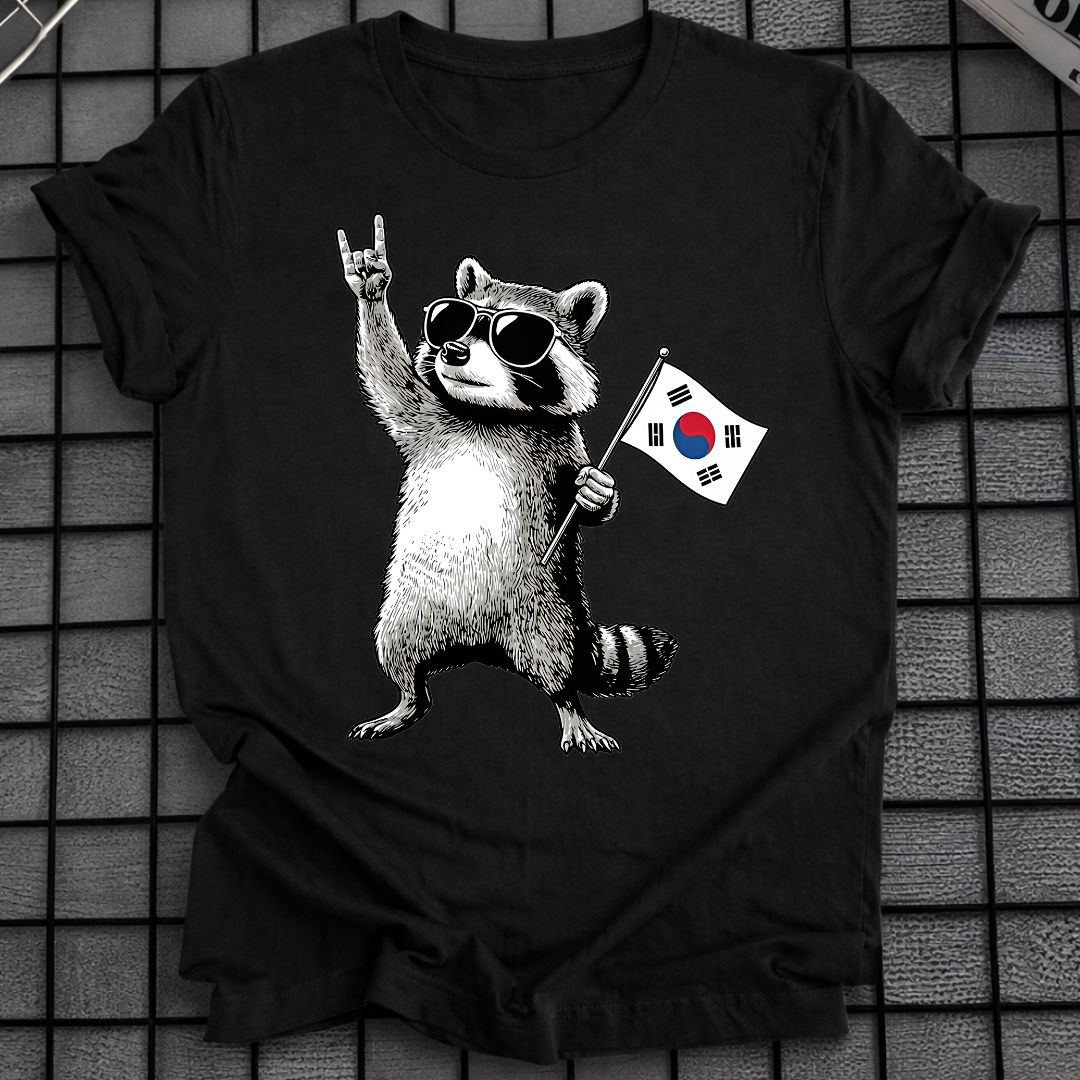 RACCOON KOREAN FLAG T-SHIRT