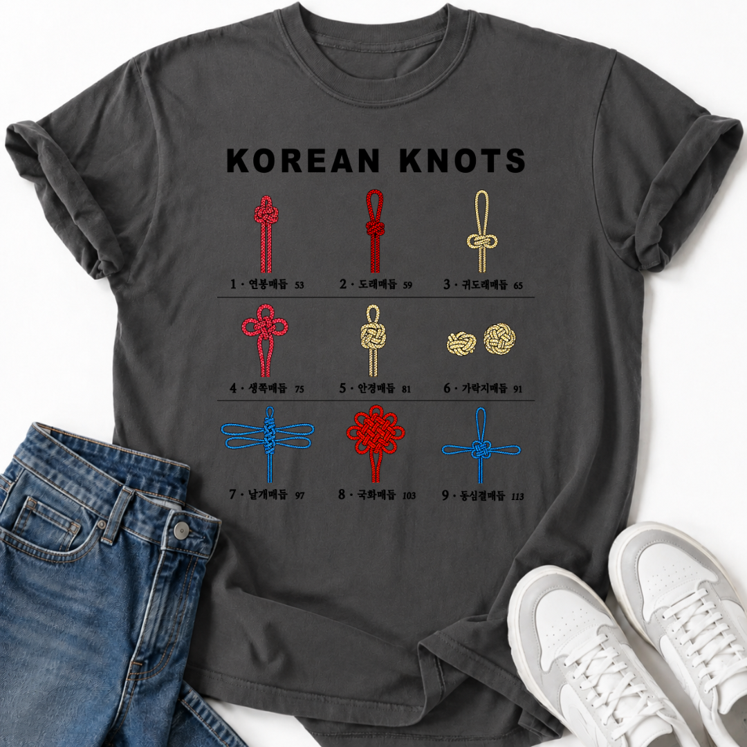KOREAN KNOTS T-SHIRT
