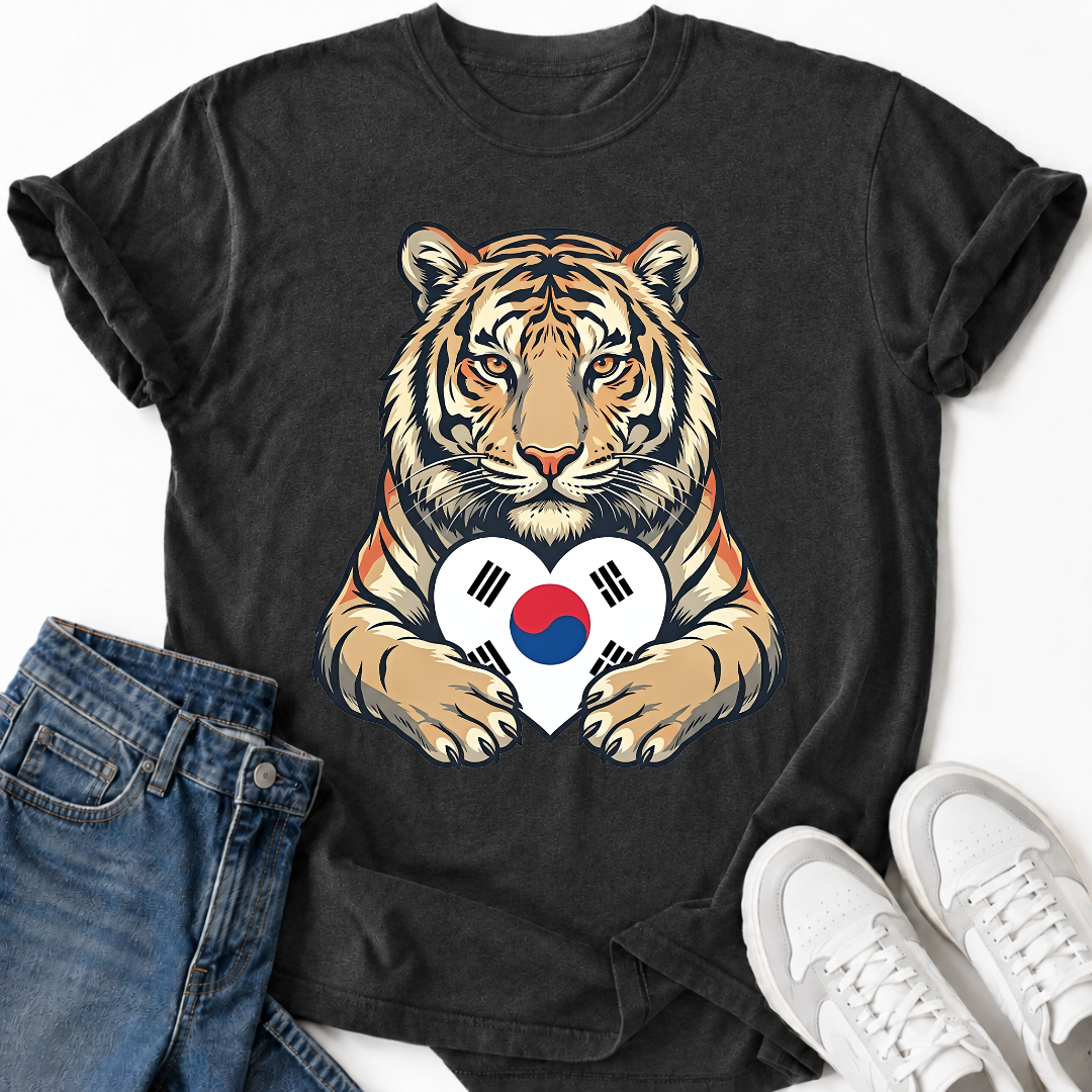 TIGER SOUTH KOREA HEART T-SHIRT