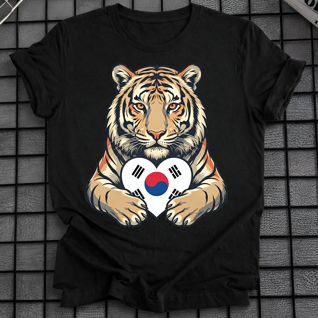 TIGER SOUTH KOREA HEART T-SHIRT