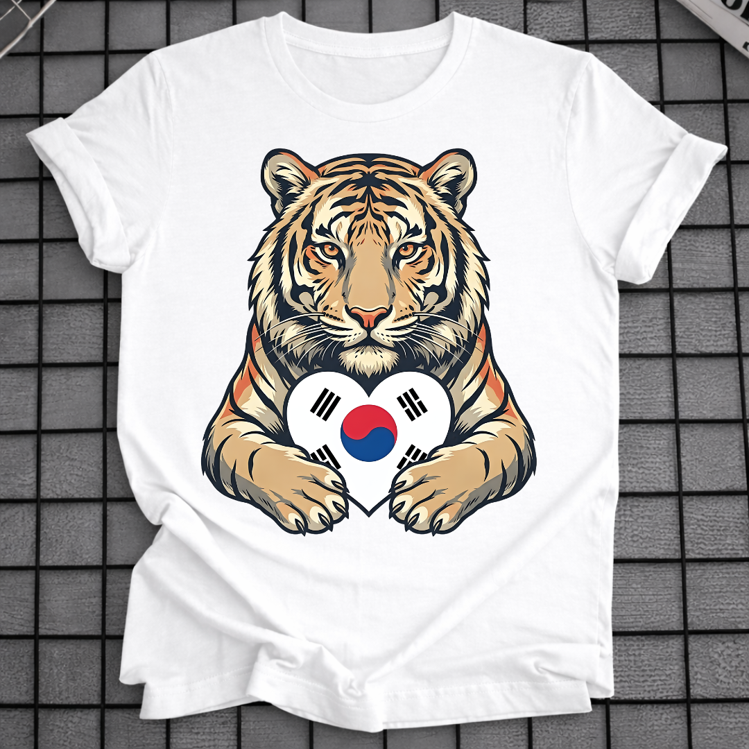 TIGER SOUTH KOREA HEART T-SHIRT